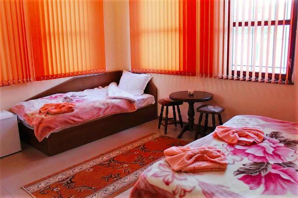 Калчевата Къща Hotel Kiszura Kültér fotó